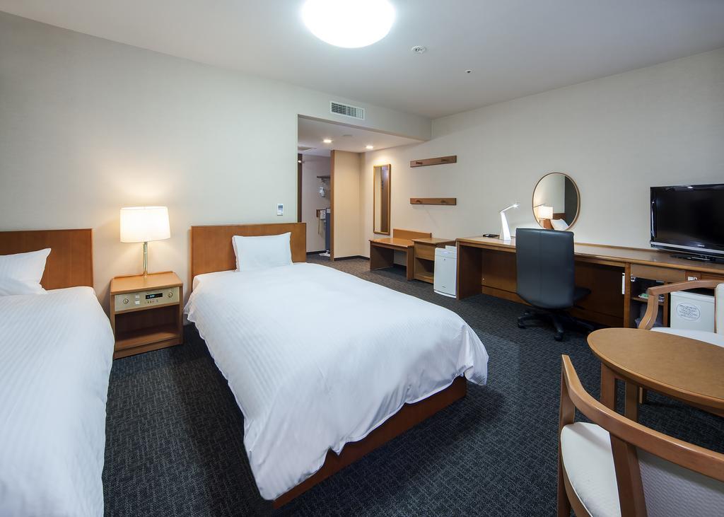 Daiwa Roynet Hotel Toyama Station Værelse billede