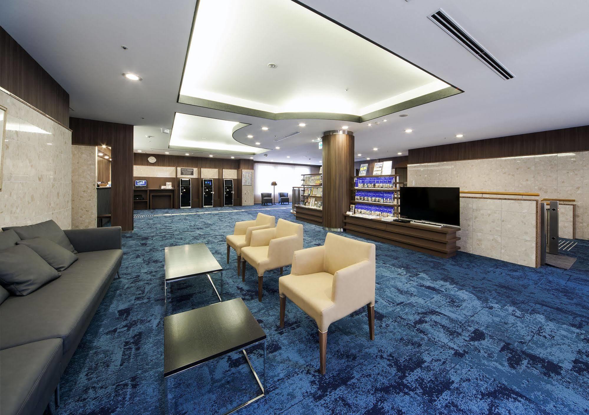 Daiwa Roynet Hotel Toyama Station Eksteriør billede