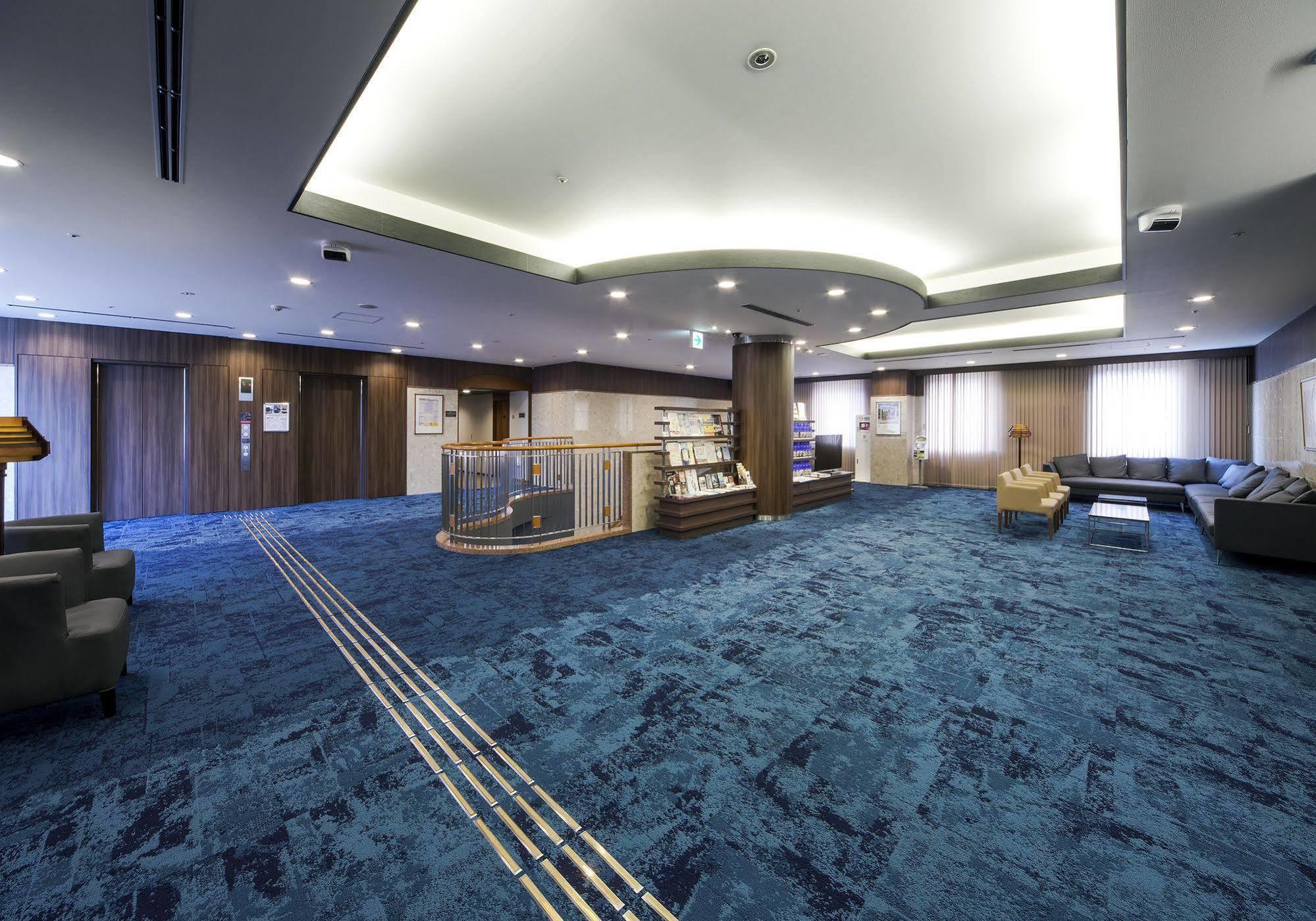 Daiwa Roynet Hotel Toyama Station Eksteriør billede