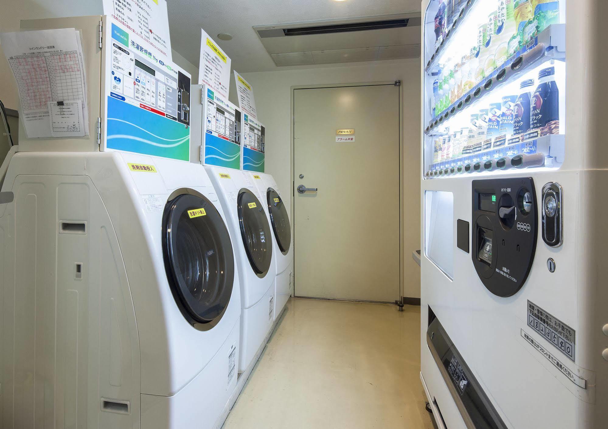 Daiwa Roynet Hotel Toyama Station Eksteriør billede