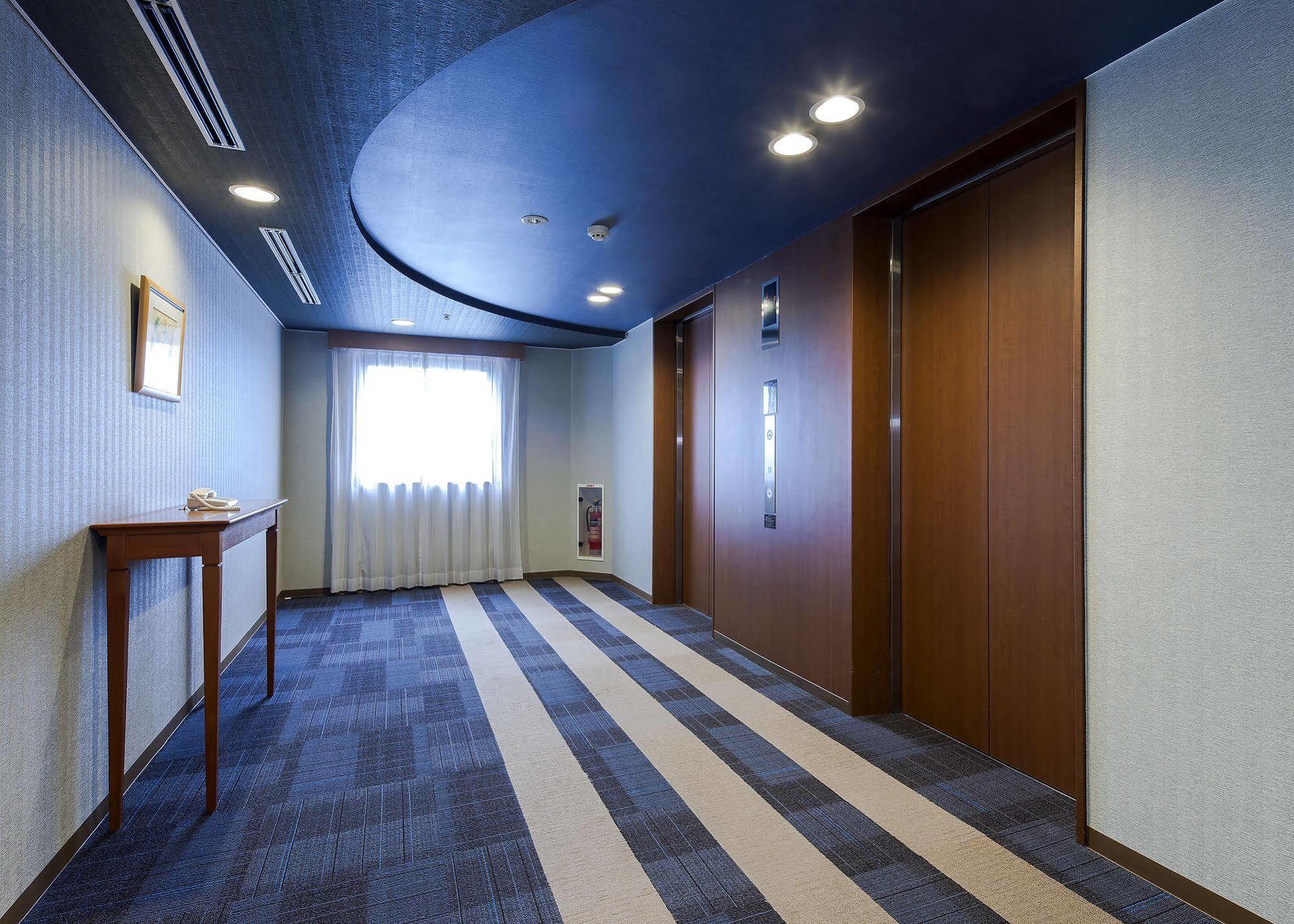 Daiwa Roynet Hotel Toyama Station Eksteriør billede